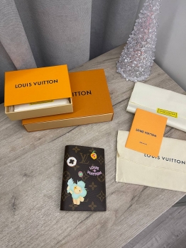 Обложка на паспорт Louis Vuitton Артикул BMS-138016. Вид 1