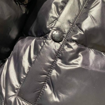 Двусторонняя куртка  Prada Артикул BMS-138045. Вид 6