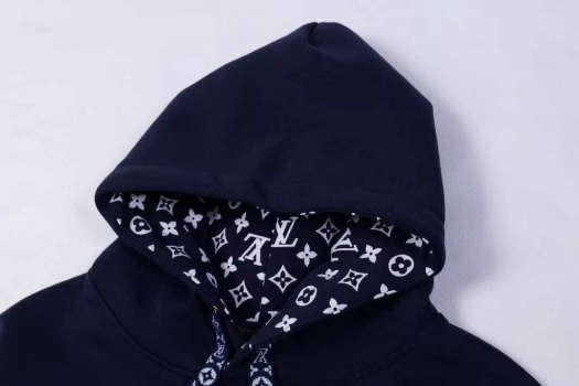 Кофта Louis Vuitton Артикул BMS-138094. Вид 3