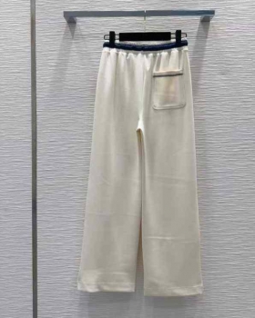 Брюки Prada Артикул BMS-138156. Вид 4