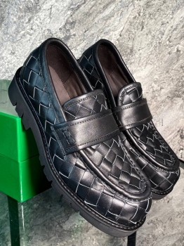 Лоферы Bottega Veneta Артикул BMS-138194. Вид 2