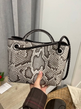  Сумка женская 25 см Bottega Veneta Артикул BMS-138205. Вид 4
