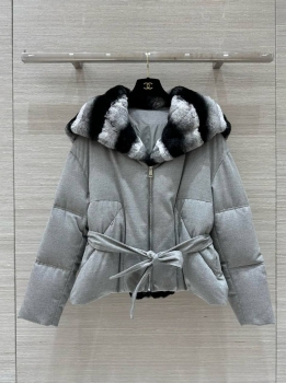 Пуховик  Loro Piana Артикул BMS-138211. Вид 1