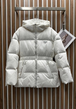 Пуховик Prada Артикул BMS-138338. Вид 1