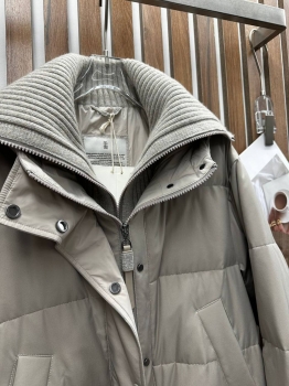 Пуховик  Brunello Cucinelli Артикул BMS-138371. Вид 7