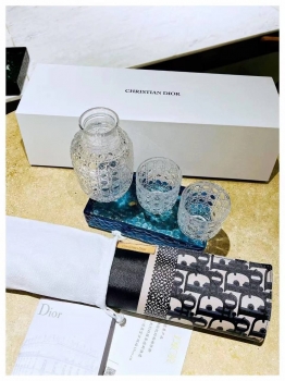 Набор графин и 2 стакана Christian Dior Артикул BMS-138569. Вид 4