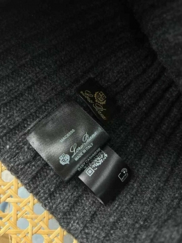 Шапка Loro Piana Артикул BMS-138606. Вид 4