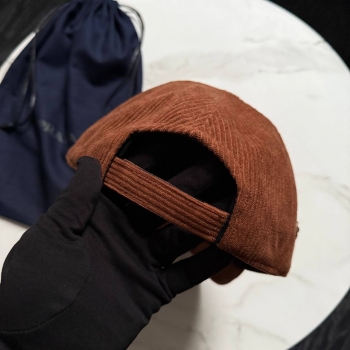 Бейсболка Prada Артикул BMS-138631. Вид 4