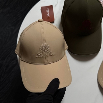 Бейсболка  Loro Piana Артикул BMS-138672. Вид 1