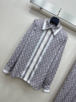 Костюм женский Louis Vuitton Артикул BMS-138770. Вид 4