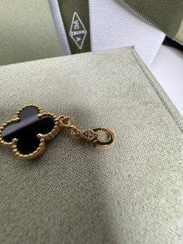 Браслет Van Cleef Артикул BMS-138785. Вид 2
