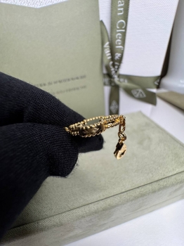 Браслет Van Cleef Артикул BMS-138785. Вид 3