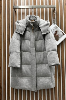 Пуховик Loro Piana Артикул BMS-138853. Вид 1