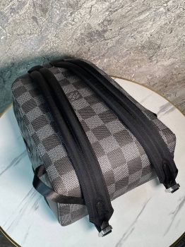 Рюкзак Louis Vuitton Артикул BMS-138875. Вид 3