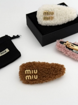Заколка  Miu Miu Артикул BMS-138892. Вид 2
