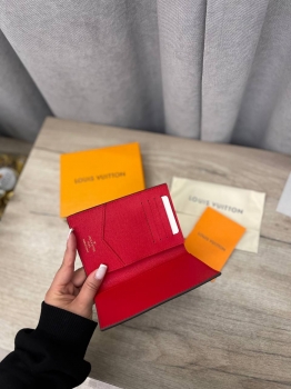 Обложка на паспорт  Louis Vuitton Артикул BMS-138967. Вид 2