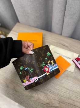 Обложка на паспорт  Louis Vuitton Артикул BMS-138965. Вид 2