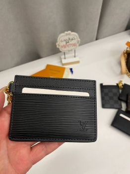 Картхолдер Louis Vuitton Артикул BMS-138977. Вид 2
