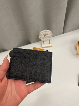 Картхолдер Louis Vuitton Артикул BMS-138975. Вид 2