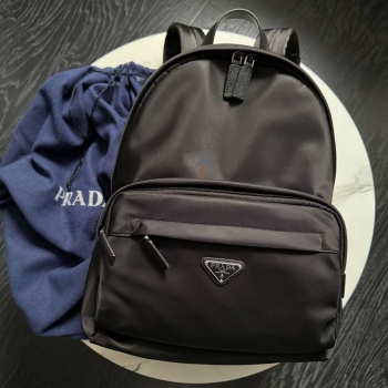 Рюкзак  Prada Артикул BMS-139063. Вид 1