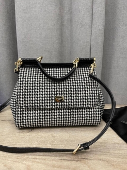 Сумка женская Dolce & Gabbana Артикул BMS-139192. Вид 1
