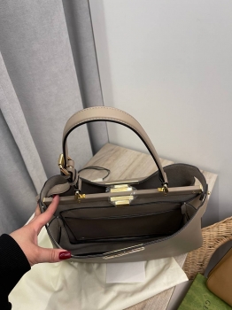 Сумка женская  Fendi Артикул BMS-139276. Вид 7
