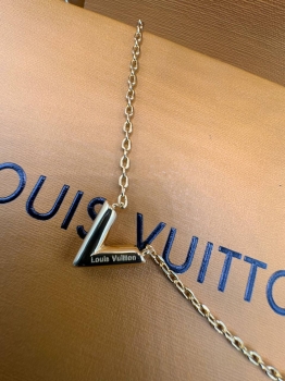 Колье Louis Vuitton Артикул BMS-139284. Вид 2