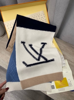 Шарф Louis Vuitton Артикул BMS-139324. Вид 1