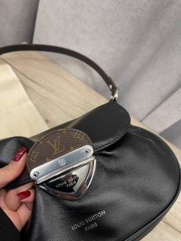 Сумка женская Louis Vuitton Артикул BMS-139330. Вид 2