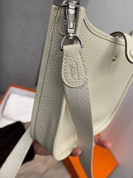  Сумка женская  Evelyne mini Hermes Артикул BMS-139364. Вид 2