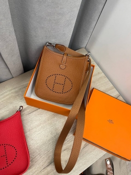  Сумка женская  Evelyne mini Hermes Артикул BMS-139361. Вид 1