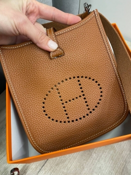  Сумка женская  Evelyne mini Hermes Артикул BMS-139361. Вид 2