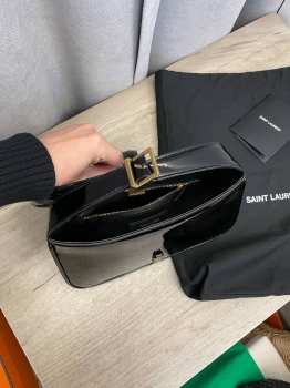 Сумка женская Yves Saint Laurent Артикул BMS-139378. Вид 4