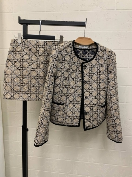 Костюм женский Christian Dior Артикул BMS-139260. Вид 2