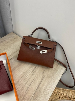  Сумка женская Kelly mini PHW, Chevre  Hermes Артикул BMS-139471. Вид 2