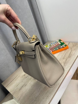 Сумка женская   Kelly 25, GHW Togo   Hermes Артикул BMS-139491. Вид 4