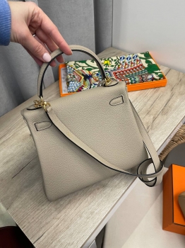 Сумка женская   Kelly 25, GHW Togo   Hermes Артикул BMS-139491. Вид 5