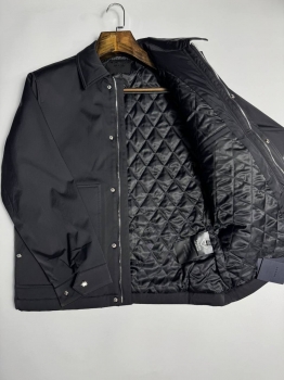 Куртка мужская Prada Артикул BMS-139506. Вид 2