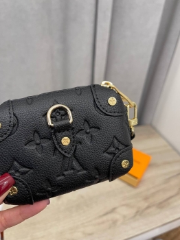 Кошелёк  Louis Vuitton Артикул BMS-139555. Вид 4