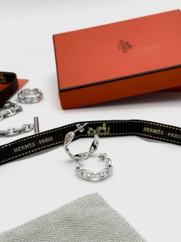 Серьги Hermes Артикул BMS-139583. Вид 2