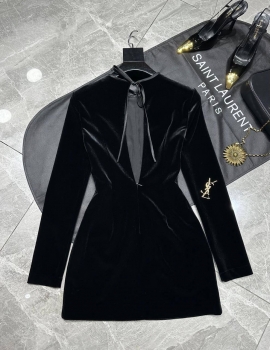 Платье Yves Saint Laurent Артикул BMS-139627. Вид 2