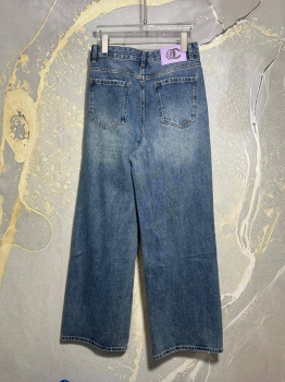 Джинсы Gucci Артикул BMS-139651. Вид 3