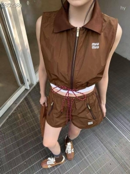 Жилет Miu Miu Артикул BMS-139655. Вид 1