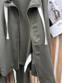 Костюм спортивный  Max Mara Артикул BMS-139666. Вид 2