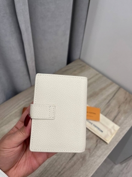 Кошелёк Louis Vuitton Артикул BMS-139751. Вид 3