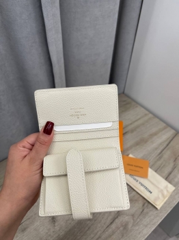 Кошелёк Louis Vuitton Артикул BMS-139751. Вид 5