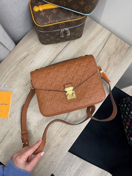 Сумка женская Louis Vuitton Артикул BMS-139756. Вид 1