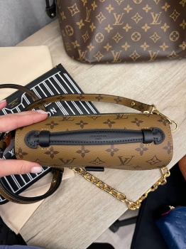 Сумка женская Louis Vuitton Артикул BMS-139759. Вид 4