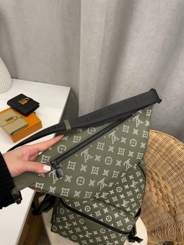Сумка-слинг Louis Vuitton Артикул BMS-139774. Вид 3