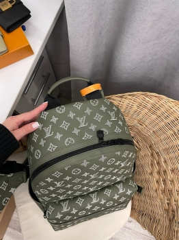 Рюкзак Louis Vuitton Артикул BMS-139773. Вид 3
